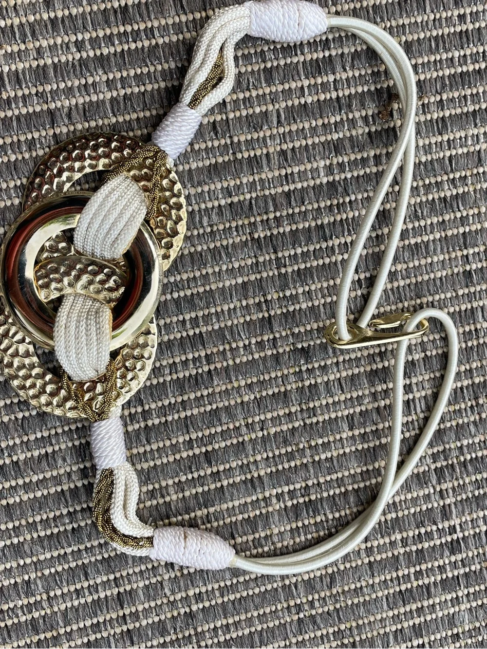 Vintage  80’s White Stretch Cinch Belt with Hammered Gold Ring Buckle